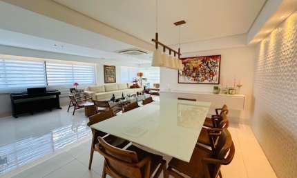 Apto Impecável; - Rua Setúbal - 4 quartos - todo reformado - 225 m2