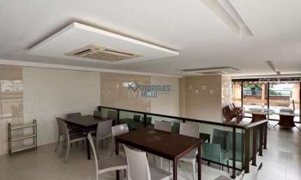 Apartamento em Boa Viagem  - 172 m2 - 4 Quartos, 3 suítes - Recife