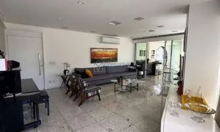 Apartamento em Casa Forte  - 193 m3 - 3 suítes -  Todo reformado - Recife/PE