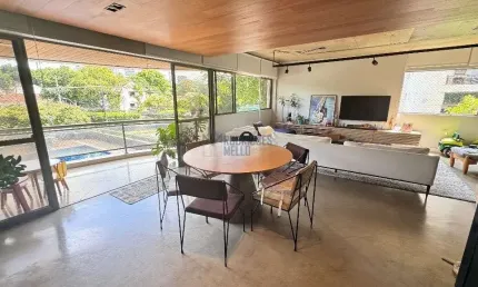 Apartamento em Casa Amarela  -  Todo Reformado - 170 m2 - 3 quartos (2 suítes) - Recife/PE