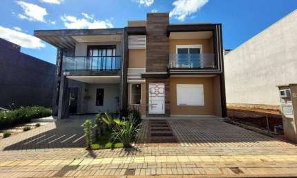 Sobrado à venda, 154 m² por R$ 920.000,00 - Primavera - Gravataí/RS