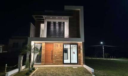 Sobrado à venda, 134 m² por R$ 859.900,00 - Condomínio Central Square - Gravataí/RS