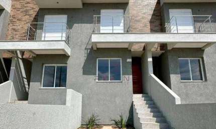 Sobrado com 2 dormitórios à venda, 68 m² por R$ 289.000,00 - Terranova - Gravataí/RS