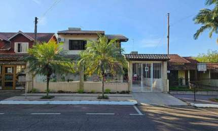 Sobrado à venda, 227 m² por R$ 899.900,00 - Paradiso - Gravataí/RS