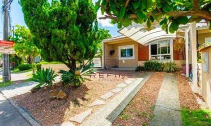 Casa com 3 dormitórios à venda, 130 m² por R$ 795.000,00 - Central Parque - Cachoeirinha/RS
