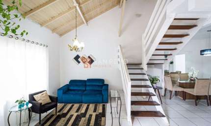 Casa com 3 quartos à venda na Rua Domingos Pedro Hermes, 1484, Barreiros, São José, 248 m2 por R$ 749.000