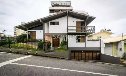 Casa com 4 quartos à venda na Rua Doná Antônia Alves, 260, Itaguaçu, Florianópolis, 380 m2 por R$ 3.350.000
