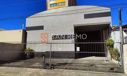 Barracão / Galpão / Depósito para alugar na Rua Ângelo Girardi, 94, Barreiros, São José, 275 m2 por R$ 9.700