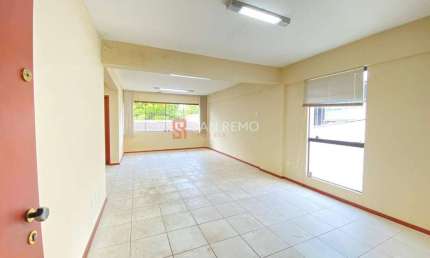 Sala comercial para alugar na Avenida Madre Benvenuta, 908, Santa Mônica, Florianópolis, 40 m2 por R$ 3.500