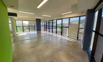 Sala comercial para alugar na Rua Esteves Júnior, 50, Centro, Florianópolis, 140 m2 por R$ 15.000