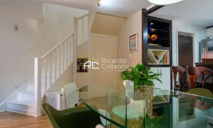 Casa em Condomínio Fechado, 144m2, 03 Quartos, 01 Suíte, 02 Vagas.