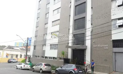 Apartamento Padrão no Centro, Face Norte, 150m2, 03 quartos, 02 Vagas.