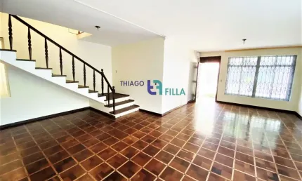 Ampla casa à venda no bairro mercês / comercial ou residencial