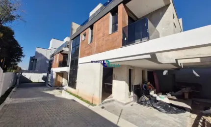 Casa em condomínio fechado com 3 quartos à venda no Mercês, Curitiba 