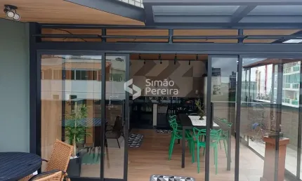 Cobertura à venda em rua plana no Jardim Liú  com ótima localização, Juiz de Fora, MG