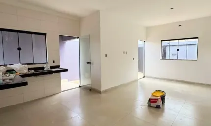 Casa prontinha para morar no Residencial Jardim Tangará em Caldas Novas!