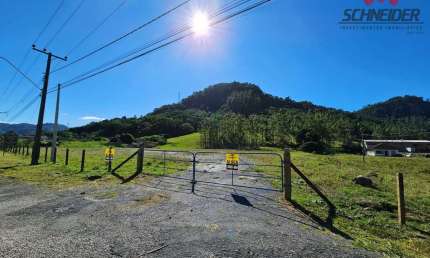 Terreno comercial para alugar na Rua Governador Ivo Silveira, Glória, Rodeio