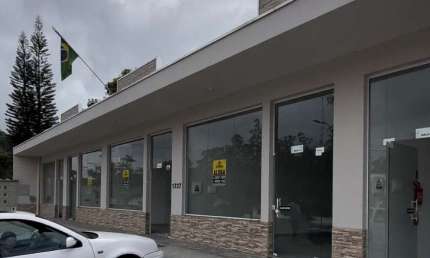 Sala comercial para alugar no bairro Estrada das Areias em Indaial/SC