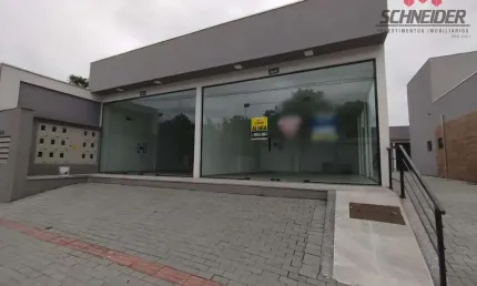 Sala comercial para alugar no bairro Carijós em Indaial/SC