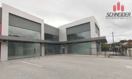 Sala comercial para alugar no bairro Carijós em Indaial/SC