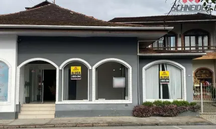 Sala comercial para alugar no bairro centro em timbó/sc