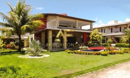 Casa no Condomínio Melício Machado (2 lotes), na Aruana, 4 quartos, sendo 2 suítes.