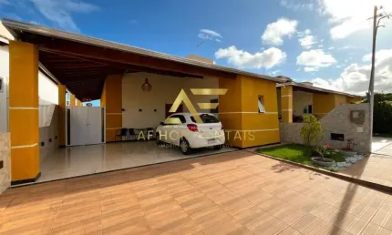 Casa no Condomínio Summerville Residence (Aruana), com 3 quartos e DCE.