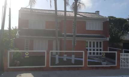 Casa com 6 quartos para alugar na Avenida Paraguassu, 2422, Centro, Xangri-Lá