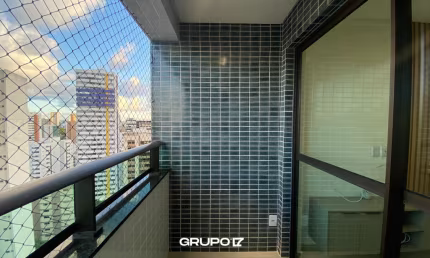 Apartamento  | varanda | 2 quartos | 2 banheiros + 1 vaga coberta