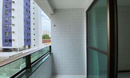 Apartamento com varanda | 2 quartos | 2 banheiros | 1 vaga de garagem