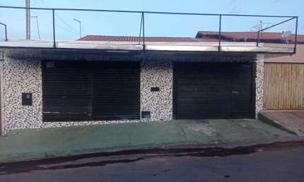 Casa com 3 quartos à venda na Bernardo Sayão, 100, Jardim Alvorada, Anápolis por R$ 395.000