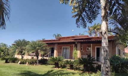 Chácara / sítio com 4 quartos à venda na Condomínio Lago Azul, 8, Zona Rural, Gameleira de Goiás por R$ 999.000