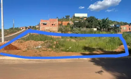 Terreno à venda na Rafael Braga Tibúrcio, 14, Sítios de Recreio Vale das Laranjeiras, Anápolis por R$ 250.000