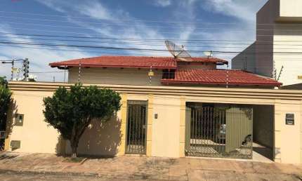 Casa com 3 quartos à venda na Virgínia Ribeiro, 29, Residencial Virgínia Correa, Anápolis por R$ 780.000