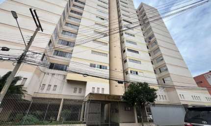 Apartamento com 3 quartos para alugar na Pina Junior, 73, Centro, Anápolis por R$ 1.900
