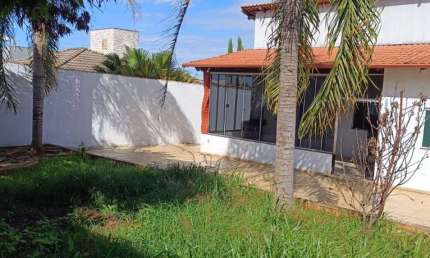 Casa com 3 quartos à venda na S-008, 4, Jardim das Samambaias, Anápolis por R$ 550.000