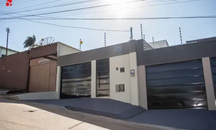 Casa com 3 quartos à venda na Um, 1, São Carlos, Anápolis por R$ 445.000