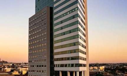 Sala comercial com 1 sala para alugar na Juscelino Kubitschek, 100, Jundiaí, Anápolis por R$ 3.000