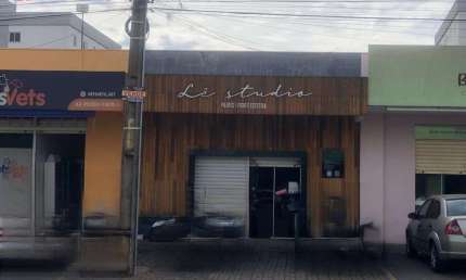 Ponto comercial com 2 salas para alugar na Colorado, 100, Parque dos Pirineus, Anápolis por R$ 1.900