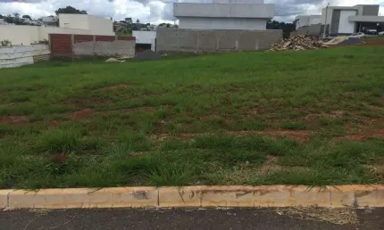 Terreno em condomínio fechado à venda na Cândido Portinari, 1, Condomínio Residencial Belas Artes, Anápolis por R$ 630.000