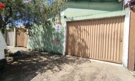Casa com 3 quartos à venda na Itauçu, 369, Vila Jaiara, Anápolis por R$ 350.000
