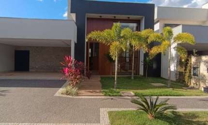 Casa em condomínio fechado com 4 quartos à venda na Rua Oswald de Andrade, 33, Condomínio Residencial Belas Artes, Anápolis por R$ 2.700.000