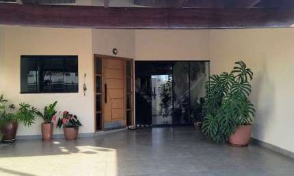 Casa com 3 quartos à venda na Pb 11, 300, Parque dos Pirineus, Anápolis por R$ 780.000