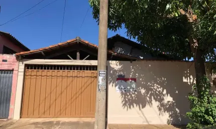 Casa com 4 quartos para alugar na braz cordeiro de morais, 408, jundiaí, anápolis por r$ 2.000