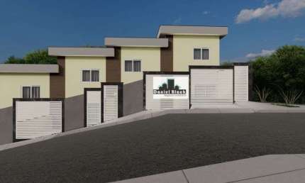 Casa de 2 quartos localizada no bairro Petrópolis, Santa Luzia.