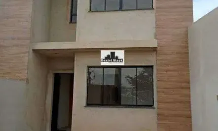 Imóvel com 2 Quartos, Suíte, Vista Deslumbrante e Garagem Privativa!