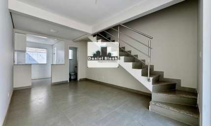 Casa com 2 quartos à venda na Avenida Dom Pedro I, 109, Planalto, Belo Horizonte