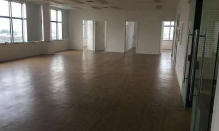 Sala comercial com 1 sala para alugar na Rua Amador Bueno, Santo Amaro, São Paulo por R$ 5.000