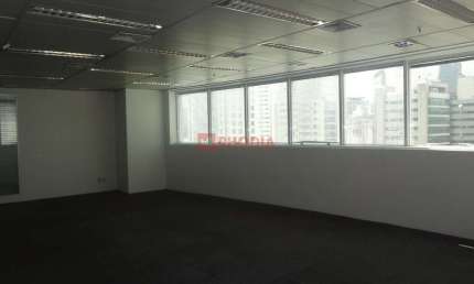 Sala comercial com 1 sala para alugar na Rua Funchal, 551, Vila Olímpia, São Paulo por R$ 14.500