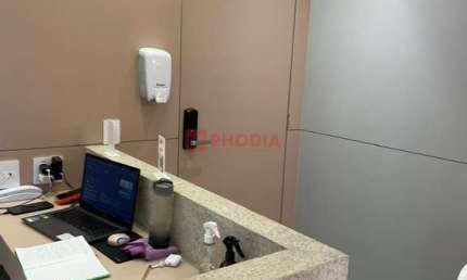 Sala comercial com 2 salas para alugar na Avenida Engenheiro Luiz Carlos Berrini, 105, Cidade Monções, São Paulo por R$ 8.500